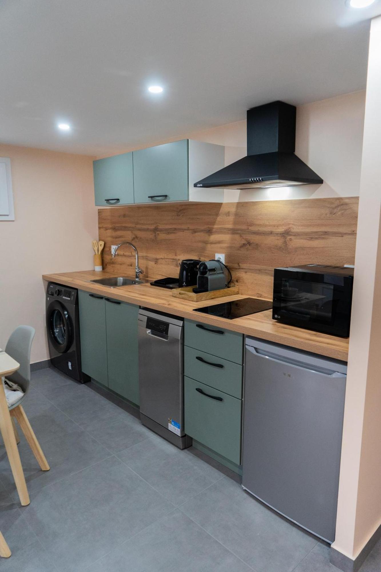 Appartement Cosy Le Lys Vert A 40Mn De Paris Dammarie-lè-Lys エクステリア 写真