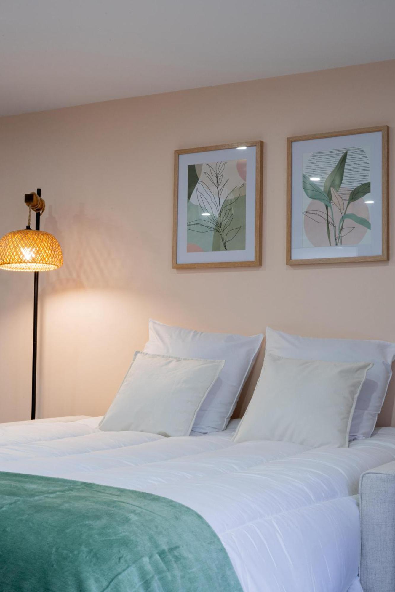 Appartement Cosy Le Lys Vert A 40Mn De Paris Dammarie-lè-Lys エクステリア 写真