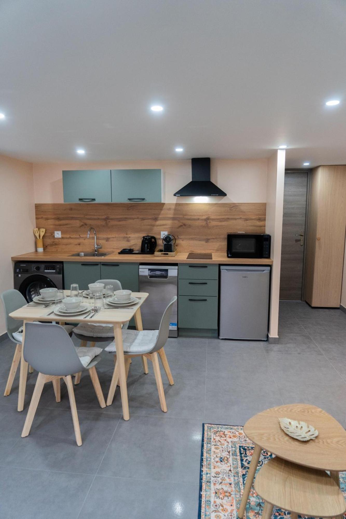 Appartement Cosy Le Lys Vert A 40Mn De Paris Dammarie-lè-Lys エクステリア 写真