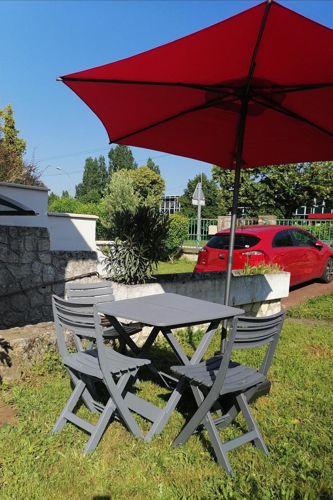 Appartement Cosy Le Lys Vert A 40Mn De Paris Dammarie-lè-Lys エクステリア 写真